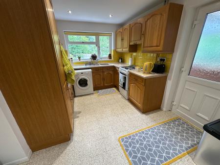 2 bedroom Bungalow for sale in Midway Road, Swadlincote, DE11