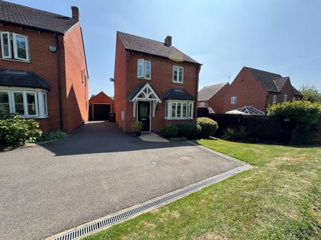Moray Close, Church Gresley, Swadlincote, DE11