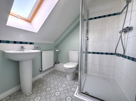 4 bedroom Semi-detached house for sale in Morley Walk, Church Gresley, Swadlincote, DE11