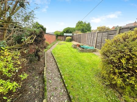 2 bedroom Terraced House for sale in Morleys Hill, Burton-on-Trent, DE13