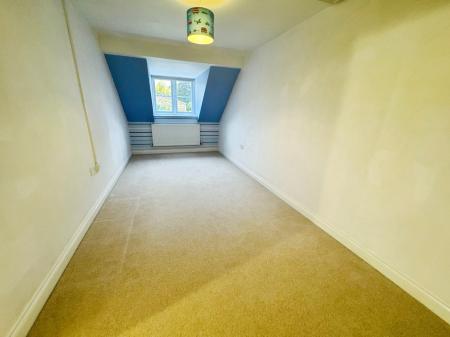 4 bedroom Detached house for sale in Newton Road, Burton-on-Trent, DE15