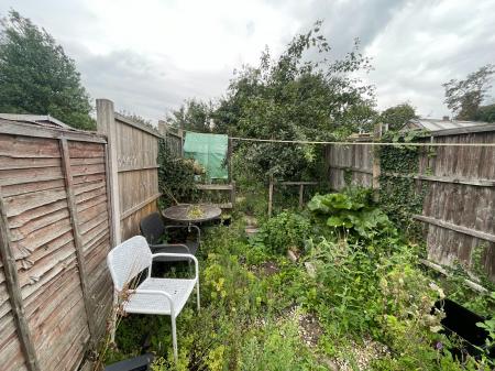 2 bedroom Terraced House for sale in North Street, Swadlincote, Derbyshire, DE11