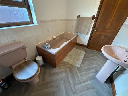 2 bedroom Terraced House for sale in Oak Street, Burton-on-Trent, DE14