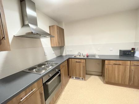 2 bedroom Flat for sale in Oaklands Village, Swadlincote, Derbyshire, DE11