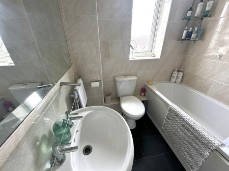 3 bedroom Semi-detached house for sale in Penkridge Road, Church Gresley, Swadlincote, DE11