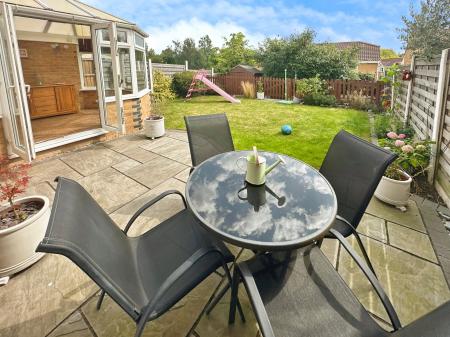 3 bedroom Semi-detached house for sale in Penkridge Road, Church Gresley, Swadlincote, DE11