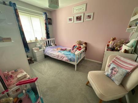 3 bedroom Semi-detached house for sale in Penkridge Road, Church Gresley, Swadlincote, DE11