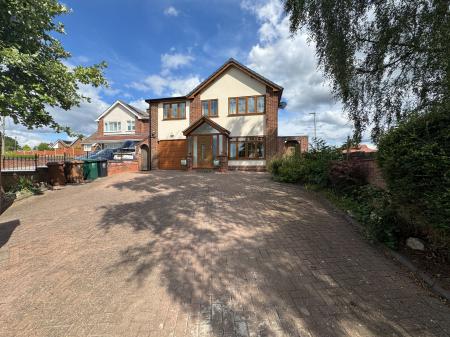 Queens Drive, Midway, Swadlincote, DE11