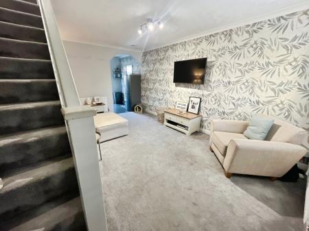 2 bedroom Semi-detached house for sale in Rose Cottage Gardens, Burton-on-Trent, DE14