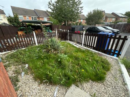 3 bedroom Semi-detached house for sale in Seymour Avenue, Stretton, Burton-on-Trent, DE14