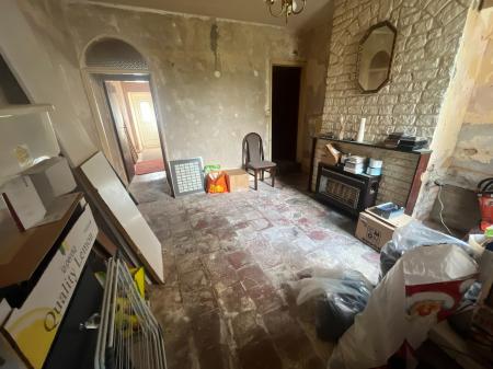 3 bedroom Terraced House for sale in Shobnall Road, Burton-on-Trent, DE14