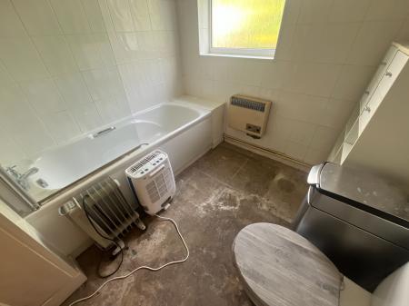 3 bedroom Terraced House for sale in Shobnall Road, Burton-on-Trent, DE14