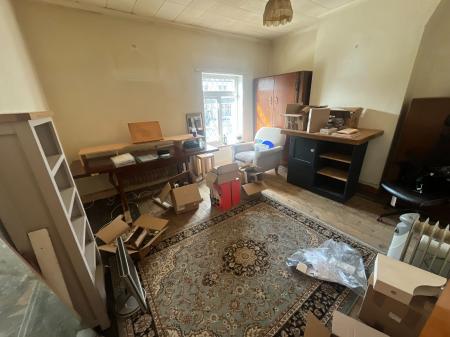 3 bedroom Terraced House for sale in Shobnall Road, Burton-on-Trent, DE14