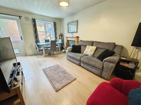 2 bedroom Semi-detached house for sale in Silkstone Close, Church Gresley, Swadlincote, DE11