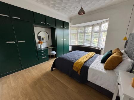 3 bedroom Bungalow for sale in Stanton Road, Burton-on-Trent, DE15