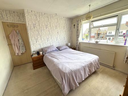 3 bedroom Semi-detached house for sale in Sycamore Close, Linton, Swadlincote, Derbyshire, DE12