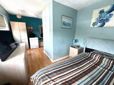 3 bedroom Semi-detached house for sale in Sycamore Close, Linton, Swadlincote, Derbyshire, DE12