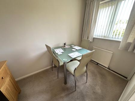 2 bedroom Semi-detached bungalow for sale in The Wickets, Stapenhill, Burton-on-Trent, DE15