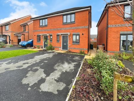 Thorneywood Road, Drakelow, Burton-on-Trent, DE15