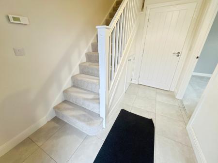 1 bedroom Town house for sale in Tithebarn Drive, Overseal, Swadlincote, Derbyshire, DE12