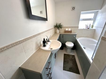 2 bedroom End of terrace house for sale in Tutbury Road, Burton-on-Trent, DE13