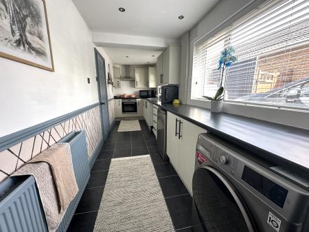 2 bedroom End of terrace house for sale in Tutbury Road, Burton-on-Trent, DE13