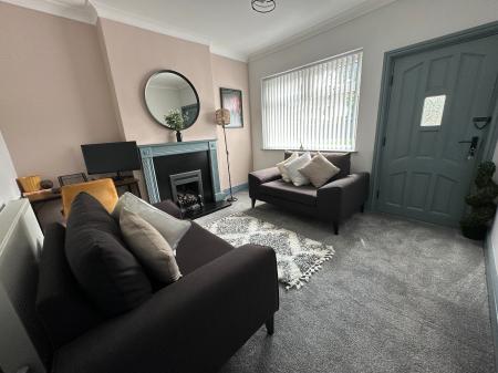 2 bedroom End of terrace house for sale in Tutbury Road, Burton-on-Trent, DE13