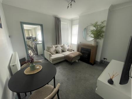 2 bedroom End of terrace house for sale in Tutbury Road, Burton-on-Trent, DE13