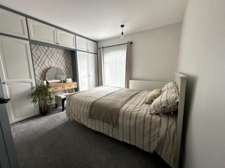 2 bedroom End of terrace house for sale in Tutbury Road, Burton-on-Trent, DE13