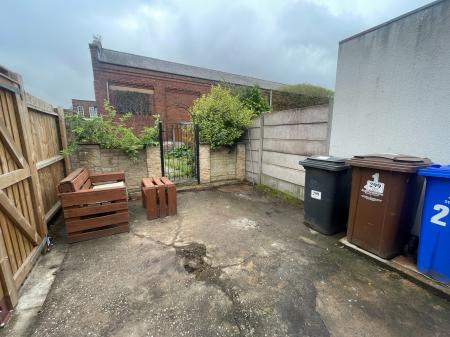 2 bedroom End of terrace house for sale in Wetmore Road, Burton-on-Trent, DE14