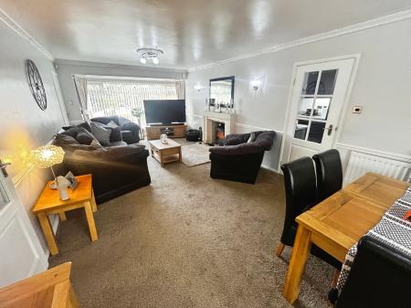 3 bedroom Detached house for sale in Wood Lane, Newhall, Swadlincote, Derbyshire, DE11