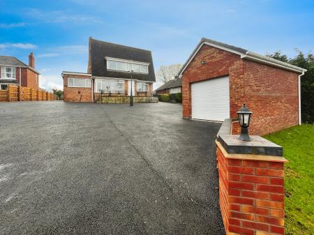 Wood Lane, Newhall, Swadlincote, Derbyshire, DE11