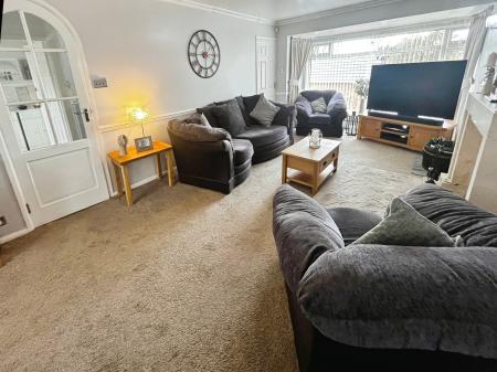 3 bedroom Detached house for sale in Wood Lane, Newhall, Swadlincote, Derbyshire, DE11