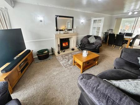 3 bedroom Detached house for sale in Wood Lane, Newhall, Swadlincote, Derbyshire, DE11