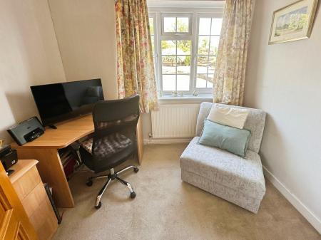 3 bedroom Bungalow for sale in Woodland Road, Stanton, Burton-on-Trent, DE15