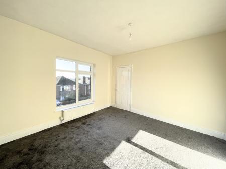 2 bedroom Flat to let in James Street, Swadlincote, DE11