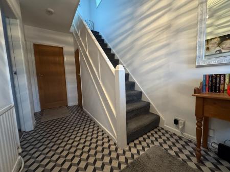 3 bedroom Detached house for sale in Midway Road, Midway, Swadlincote, Derbyshire, DE11