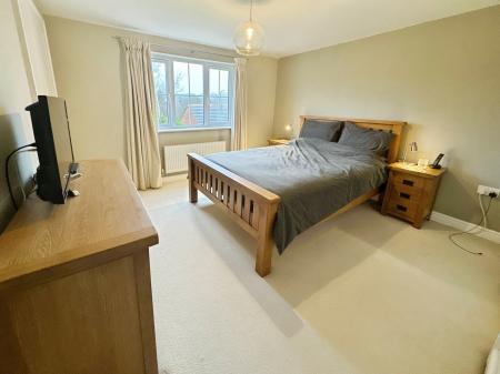 4 bedroom Detached house for sale in Celandine Close, Brizlincote Valley, Burton-on-Trent, DE15