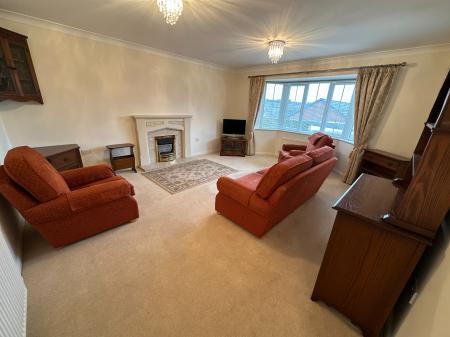 3 bedroom Detached bungalow for sale in Morley Close, Brizlincote Valley, Burton-on-Trent, DE15