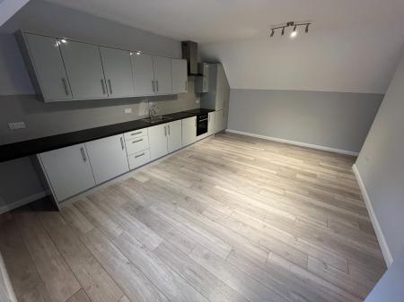 1 bedroom Duplex to let in Waterloo Street, Burton-On-Trent, DE14