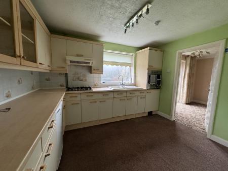 3 bedroom End of terrace house for sale in Hawthorn Avenue, Stapenhill, Burton-on-Trent, DE15