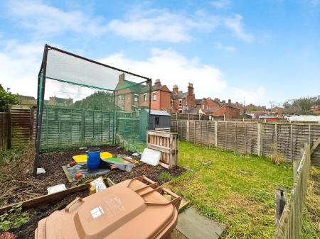 2 bedroom Terraced House for sale in Wood Lane, Newhall, Swadlincote, Derbyshire, DE11