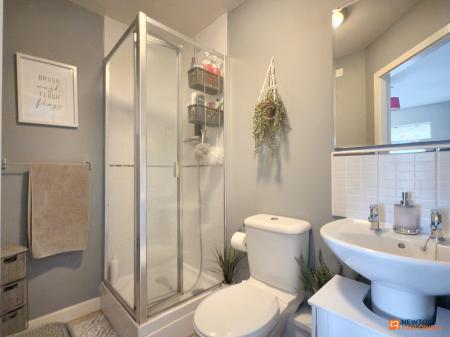 2 bedroom Flat for sale in Adam Morris Way, Coalville, LE67