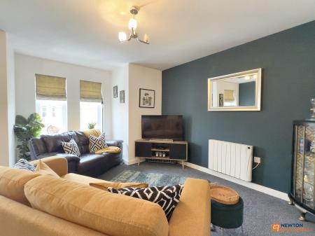 2 bedroom Flat for sale in Adam Morris Way, Coalville, LE67