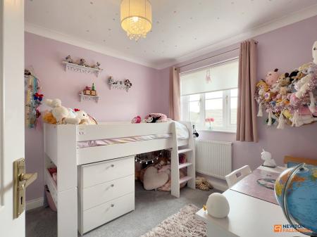 3 bedroom Detached house for sale in Alvis Dale, Rothley, LE7