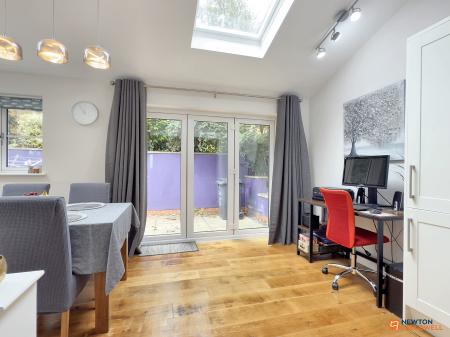 3 bedroom Detached house for sale in Alvis Dale, Rothley, LE7