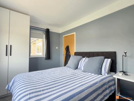 5 bedroom Detached house for sale in Abbotts Oak Drive, Coalville, LE67