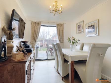 3 bedroom Link detached house for sale in Ashford Road, Whitwick, LE67