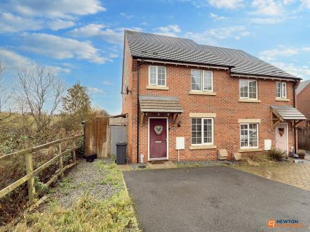 3 bedroom Semi-detached house for sale in Blackham Road, Hugglescote, LE67