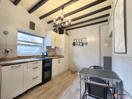 2 bedroom Terraced House for sale in Castle Street, Whitwick, LE67